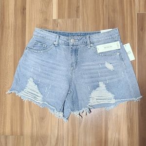 Rue21 mid rise Jean shorts size 10